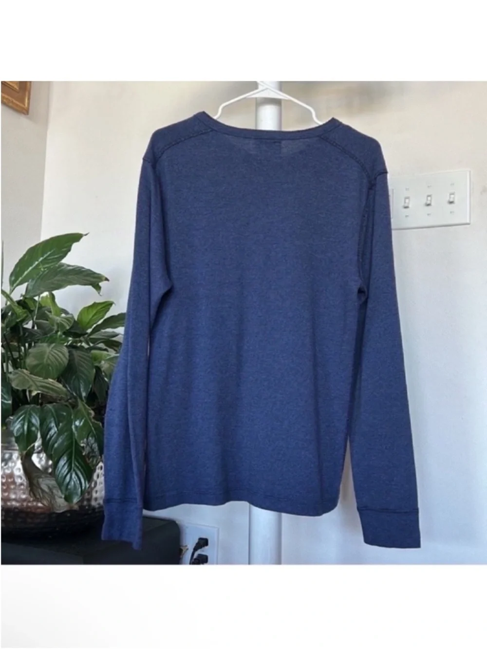 J. Crew Men’s Cotton Henley Shirt/Top Sz M Long Sleeves Soft Crew